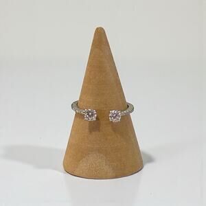 Zircon Silver Elegant Ring Size 9